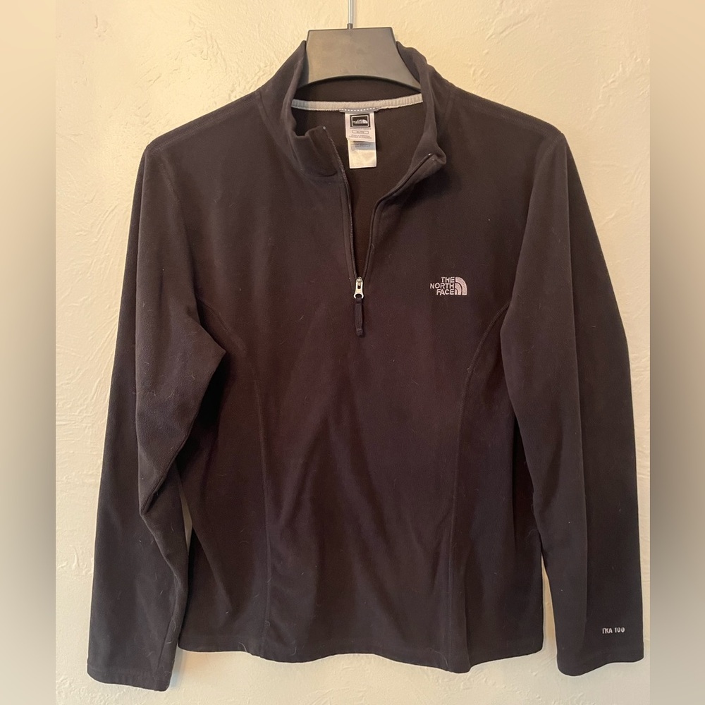 North Face TKA100 black 3/4 zip fleece Women’s XL.